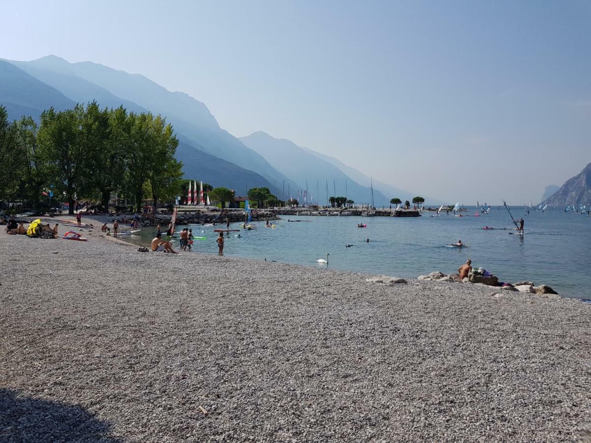 Torbole Lake Front Torbole Sul Garda ภายนอก รูปภาพ